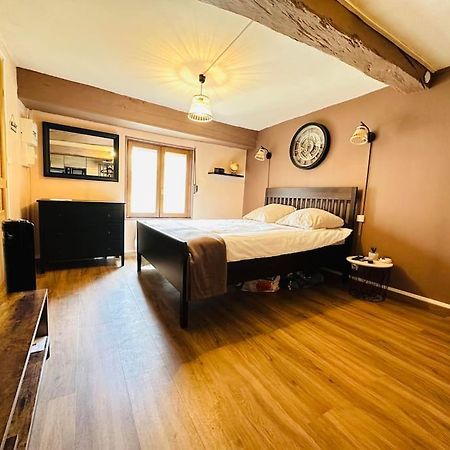 Apartamento Le Refuge Laon Exterior foto