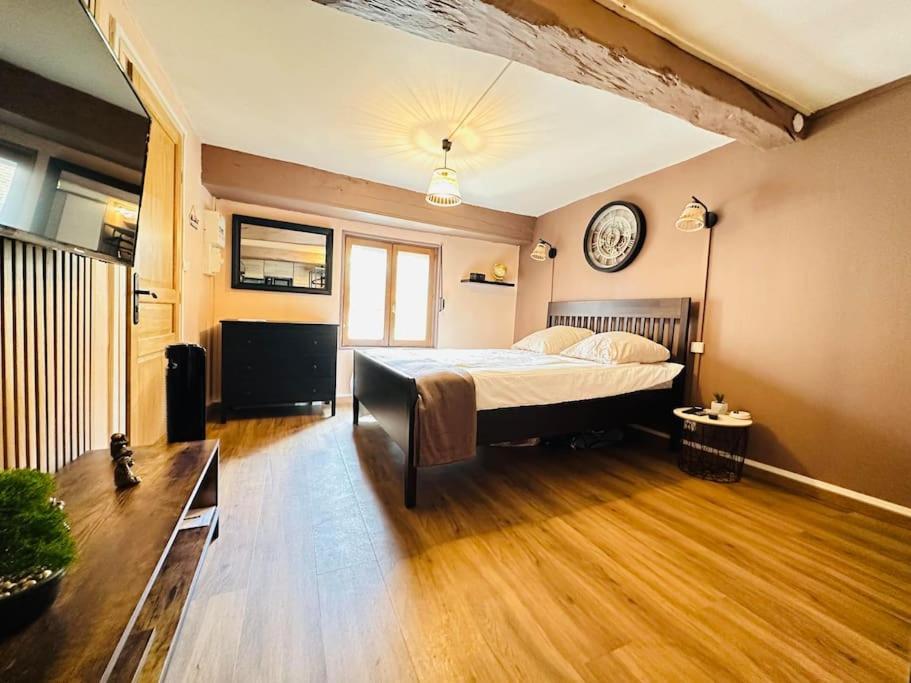 Apartamento Le Refuge Laon Exterior foto